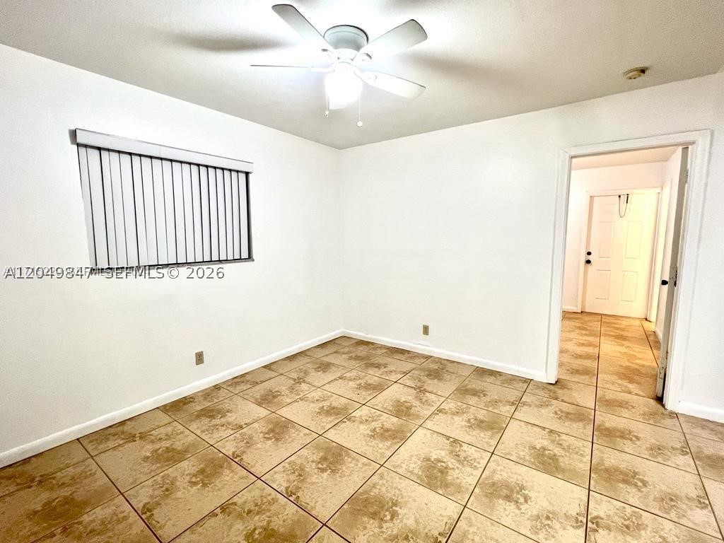 COLLIER GROVES - Residential Lease