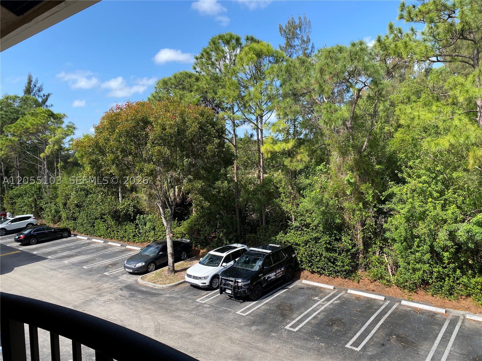 GRAND ISLES CONDO - Residential