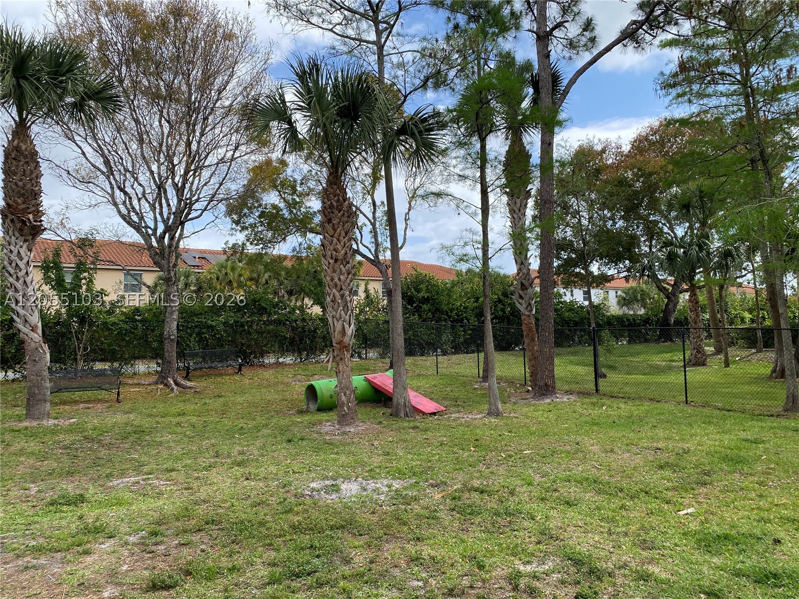 GRAND ISLES CONDO - Residential