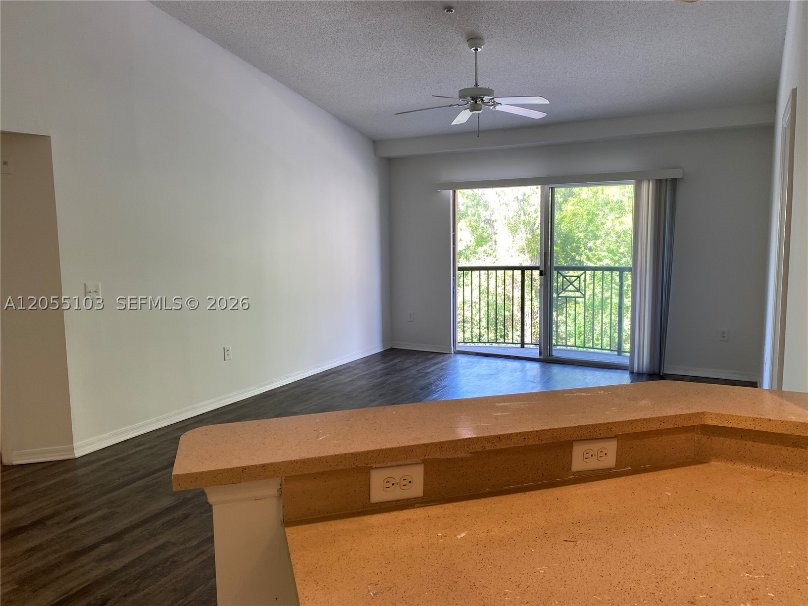 GRAND ISLES CONDO - Residential