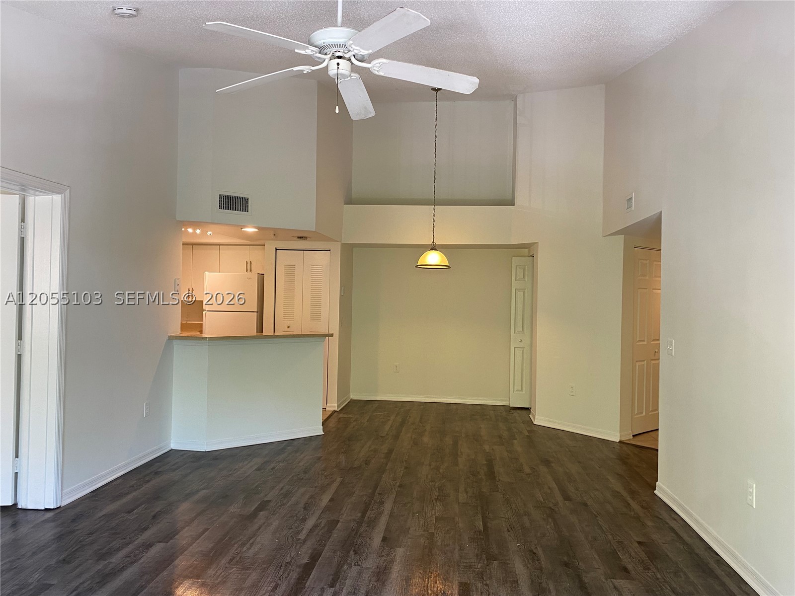 GRAND ISLES CONDO - Residential