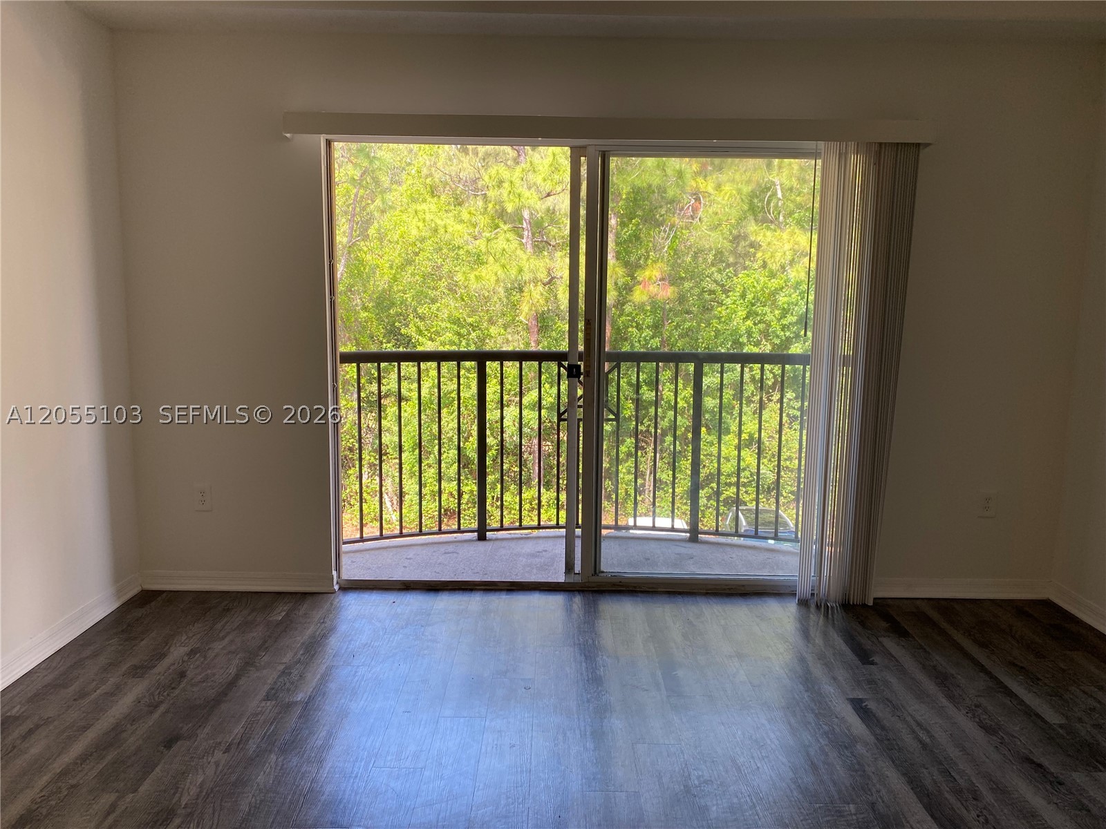 GRAND ISLES CONDO - Residential