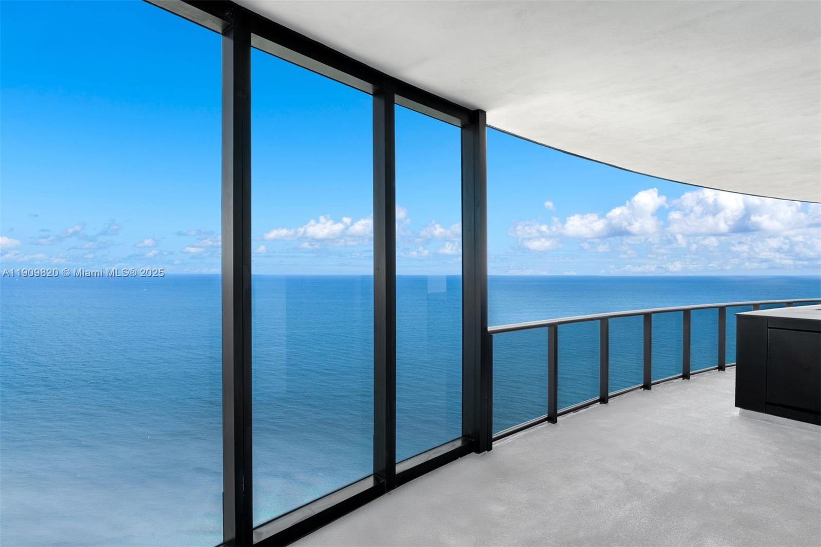 Porsche Tower - Residential