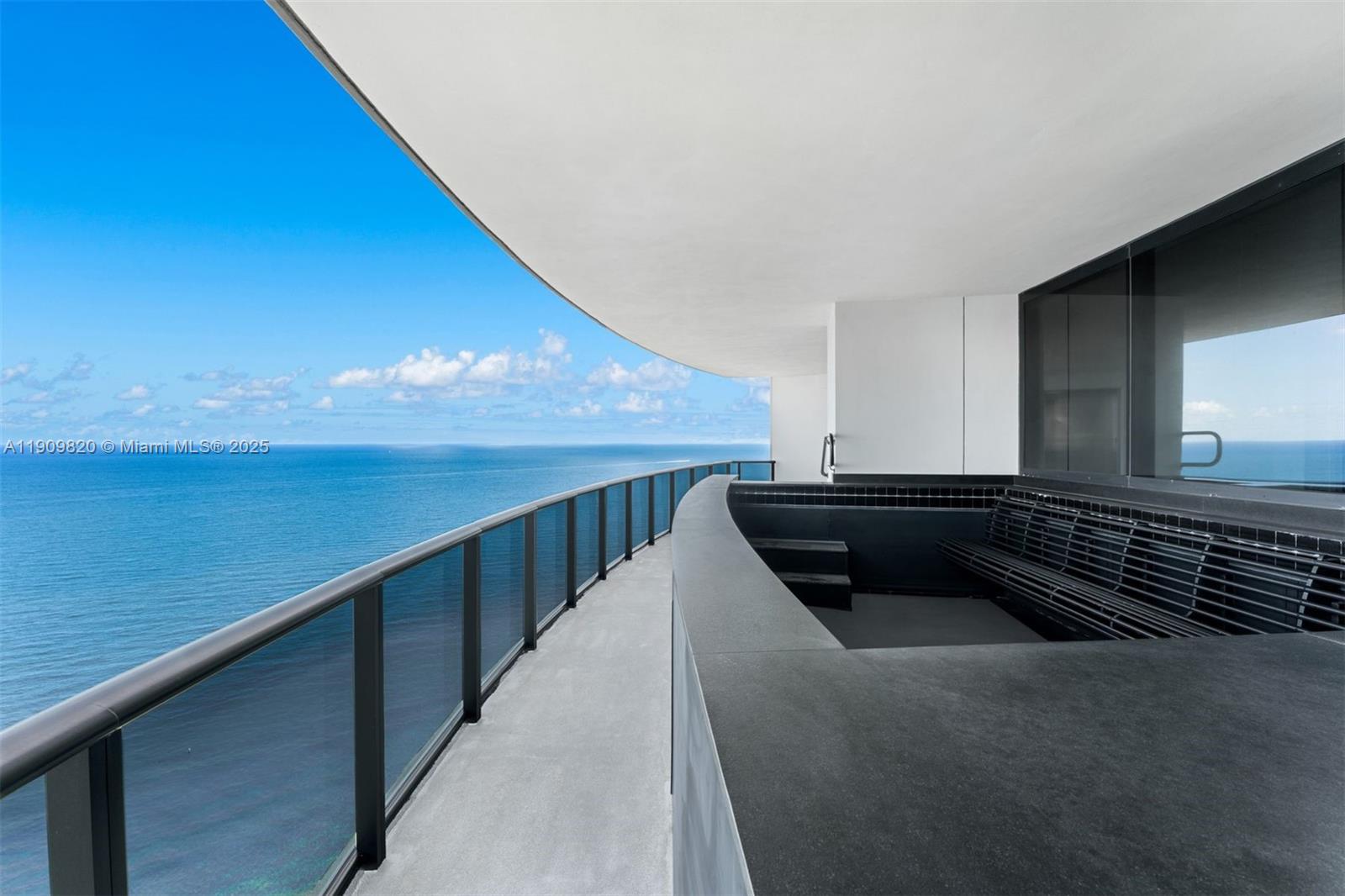 Porsche Tower - Residential