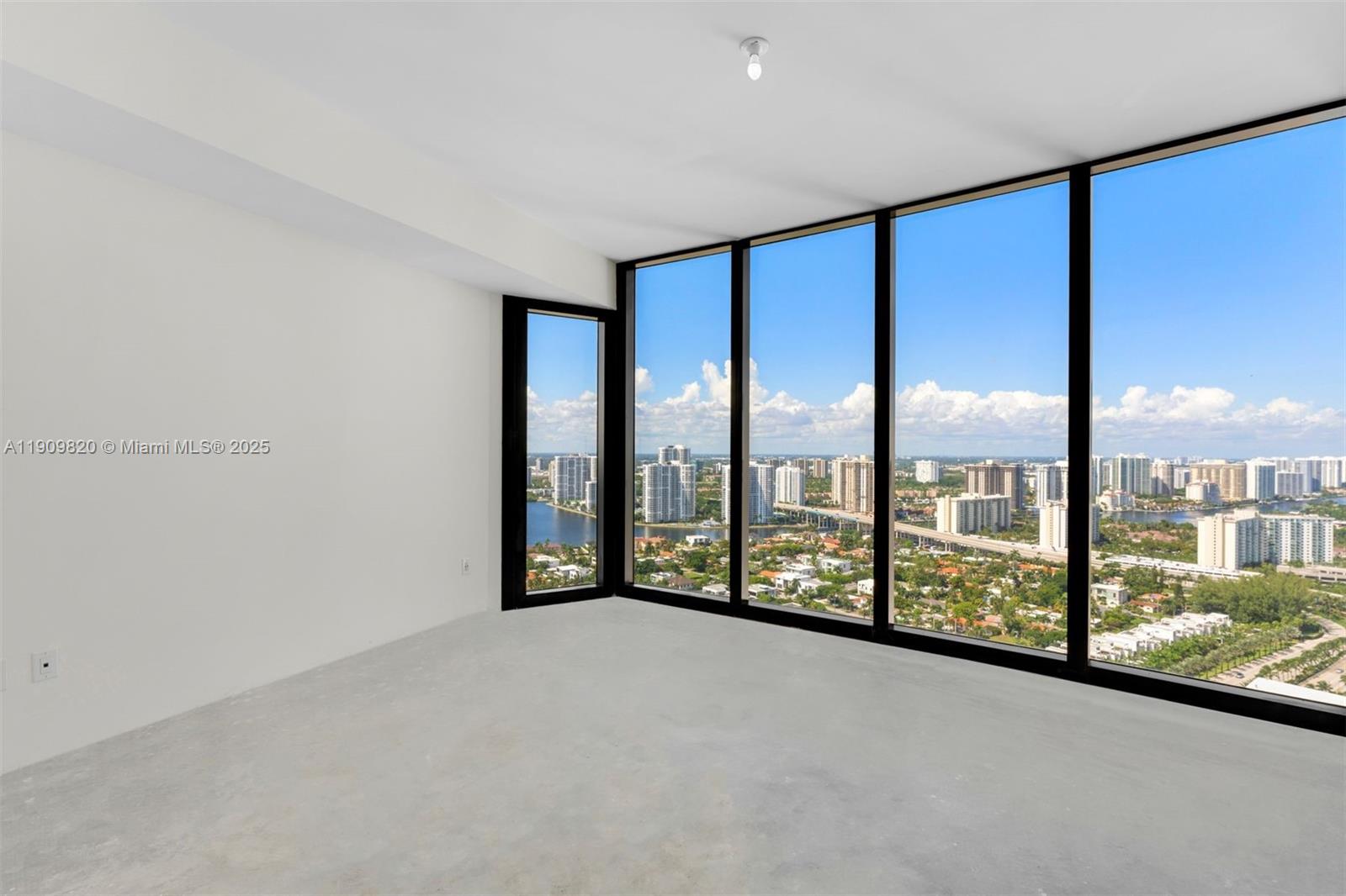 Porsche Tower - Residential