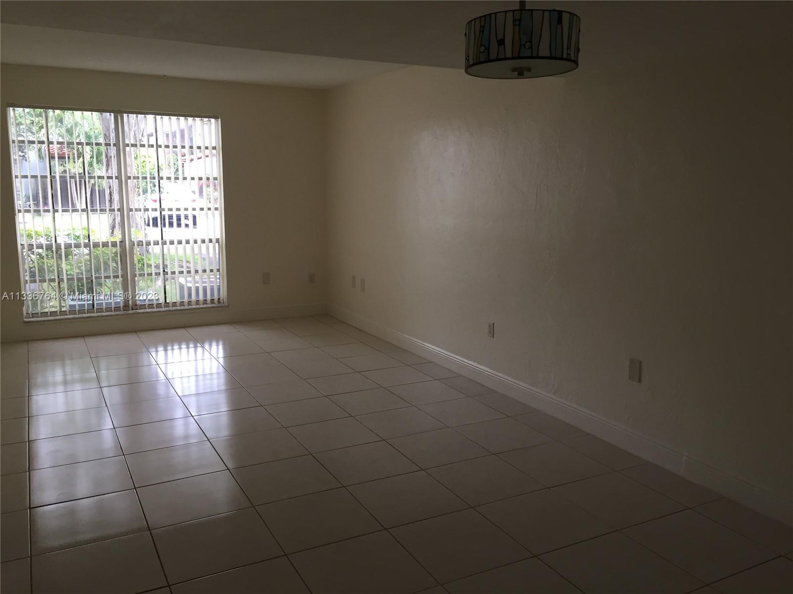 SPANISH TRACE CONDO - Residential Lease