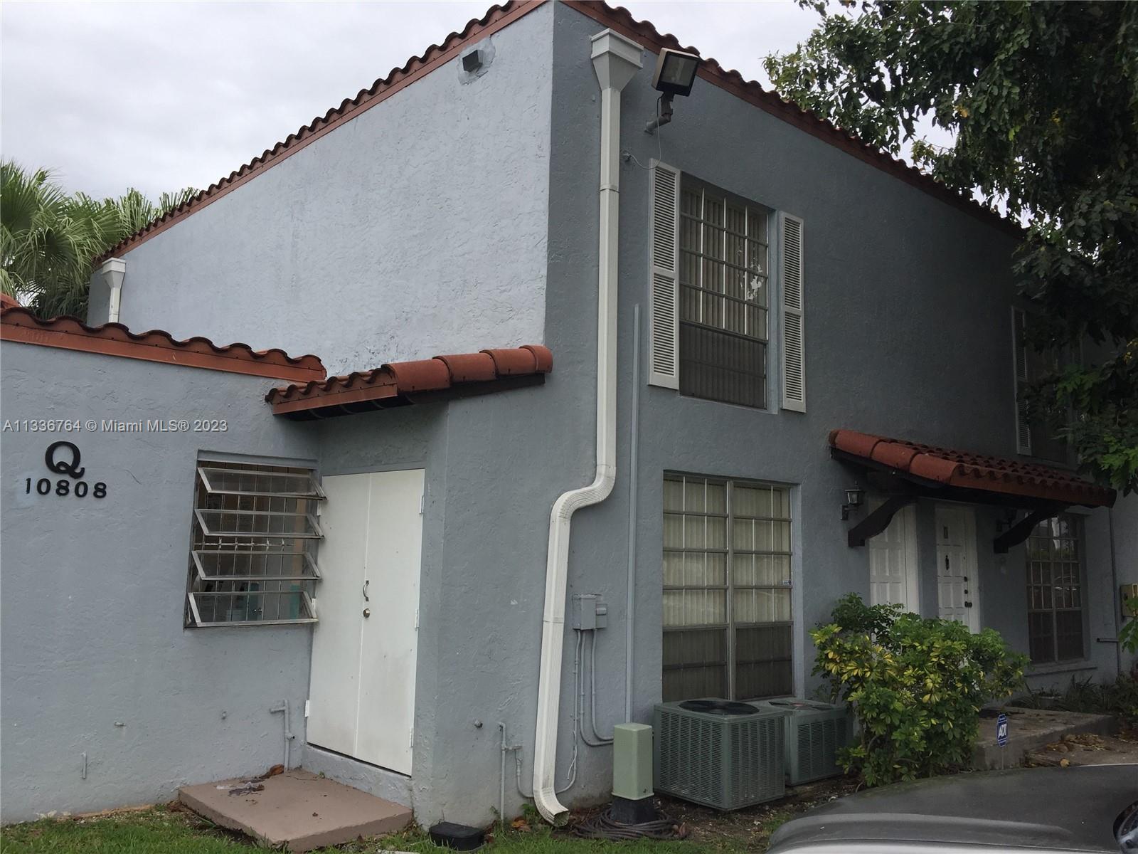 SPANISH TRACE CONDO - Residential Lease
