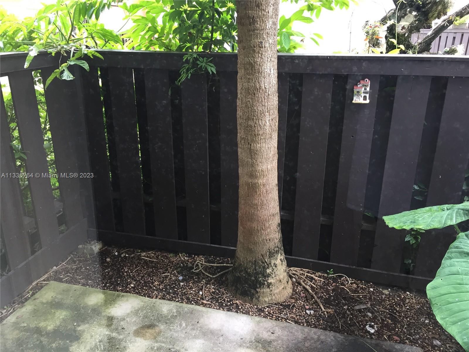 SPANISH TRACE CONDO - Residential Lease