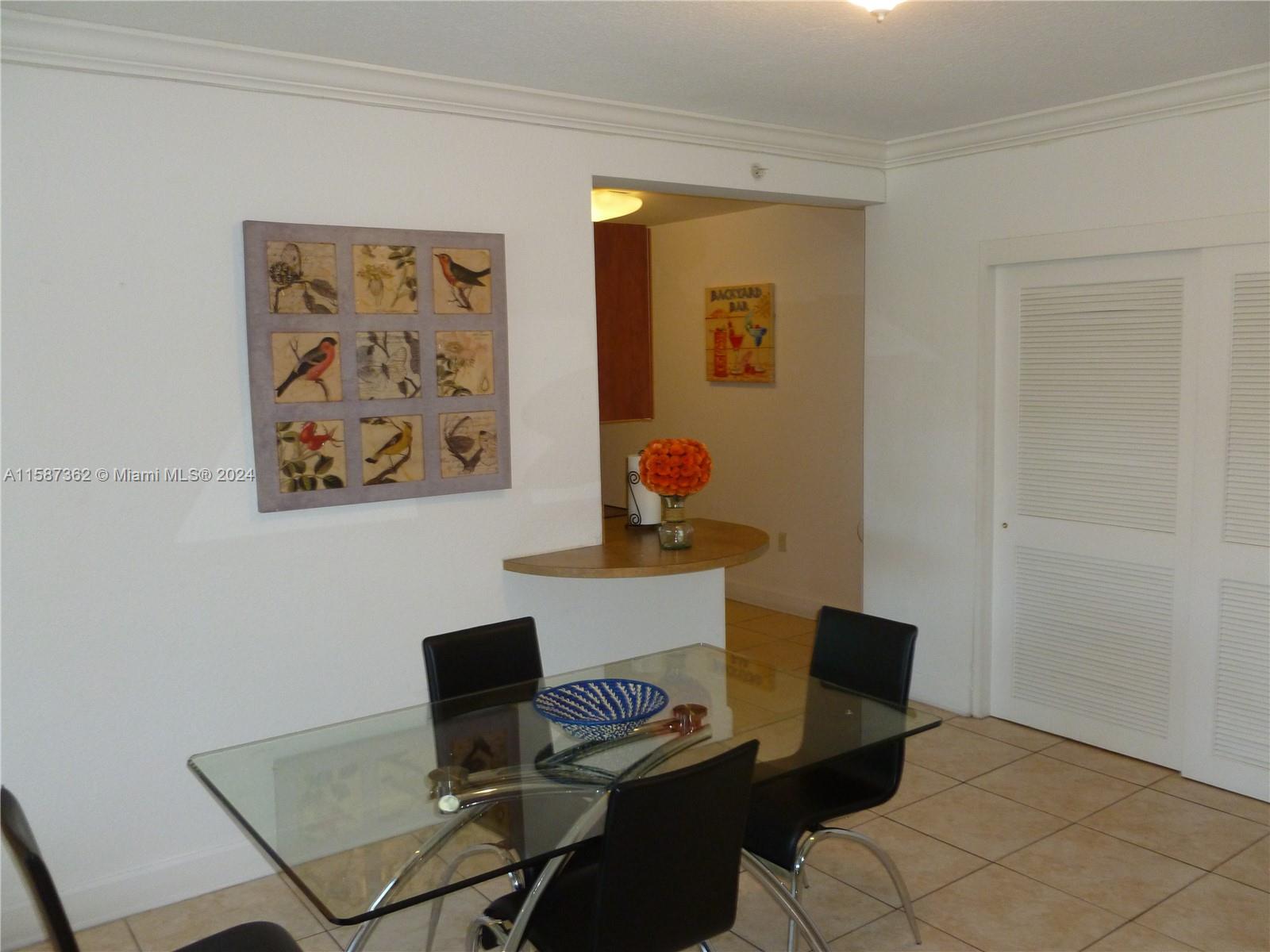 401 BLU OF NORTH BEACH CO - Residential Lease