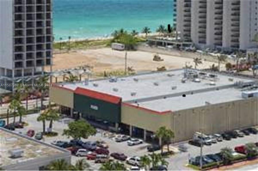 401 BLU OF NORTH BEACH CO - Residential Lease