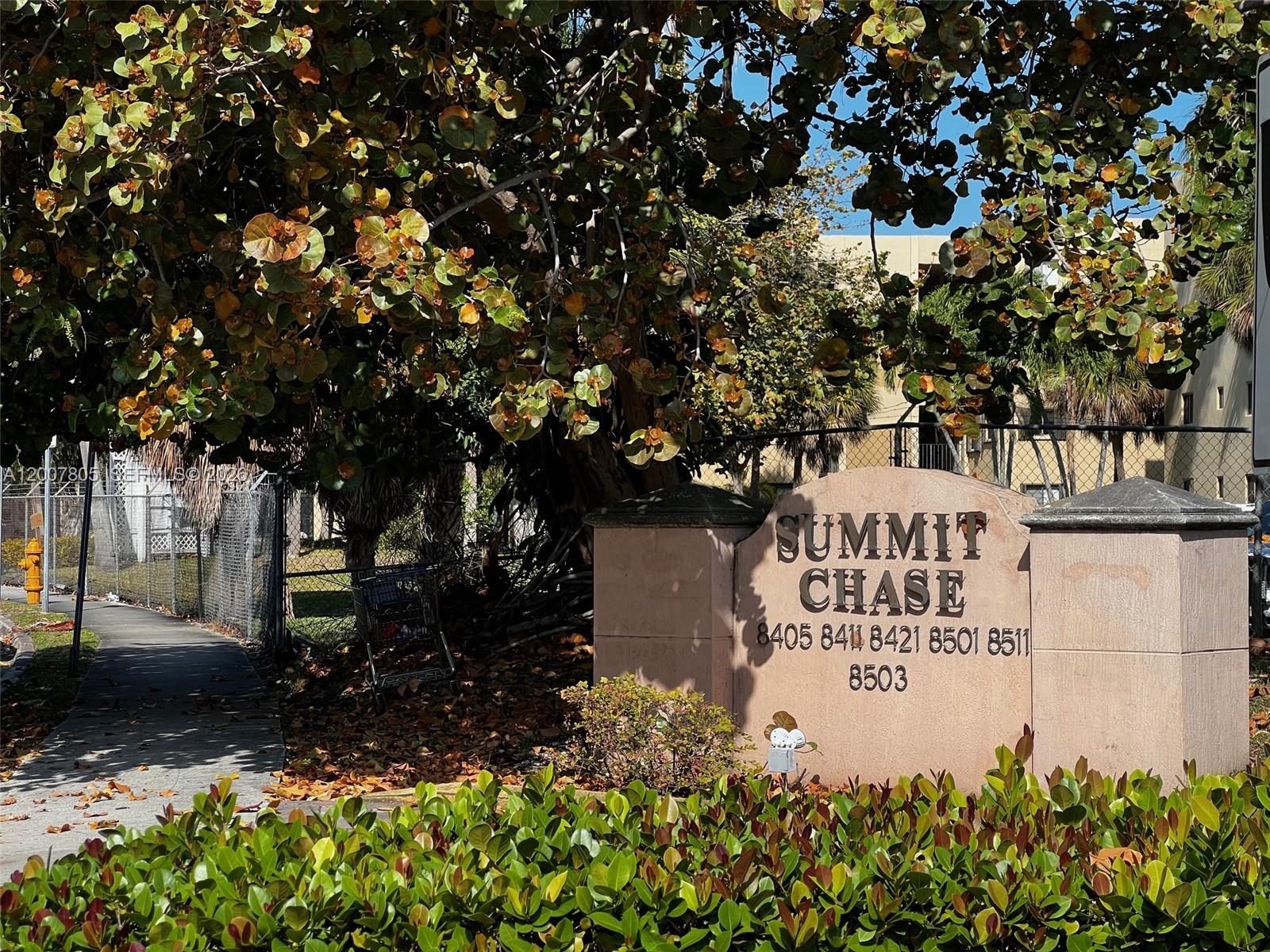 SUMMIT CHASE CONDO - Residential