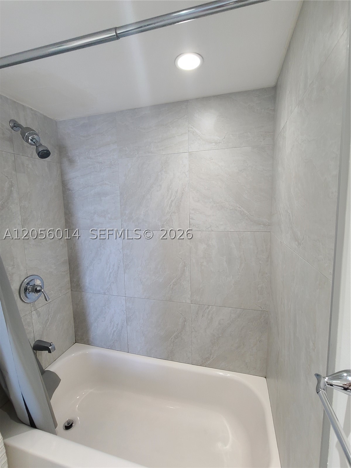AVENTURA ELDORADO CONDO - Residential