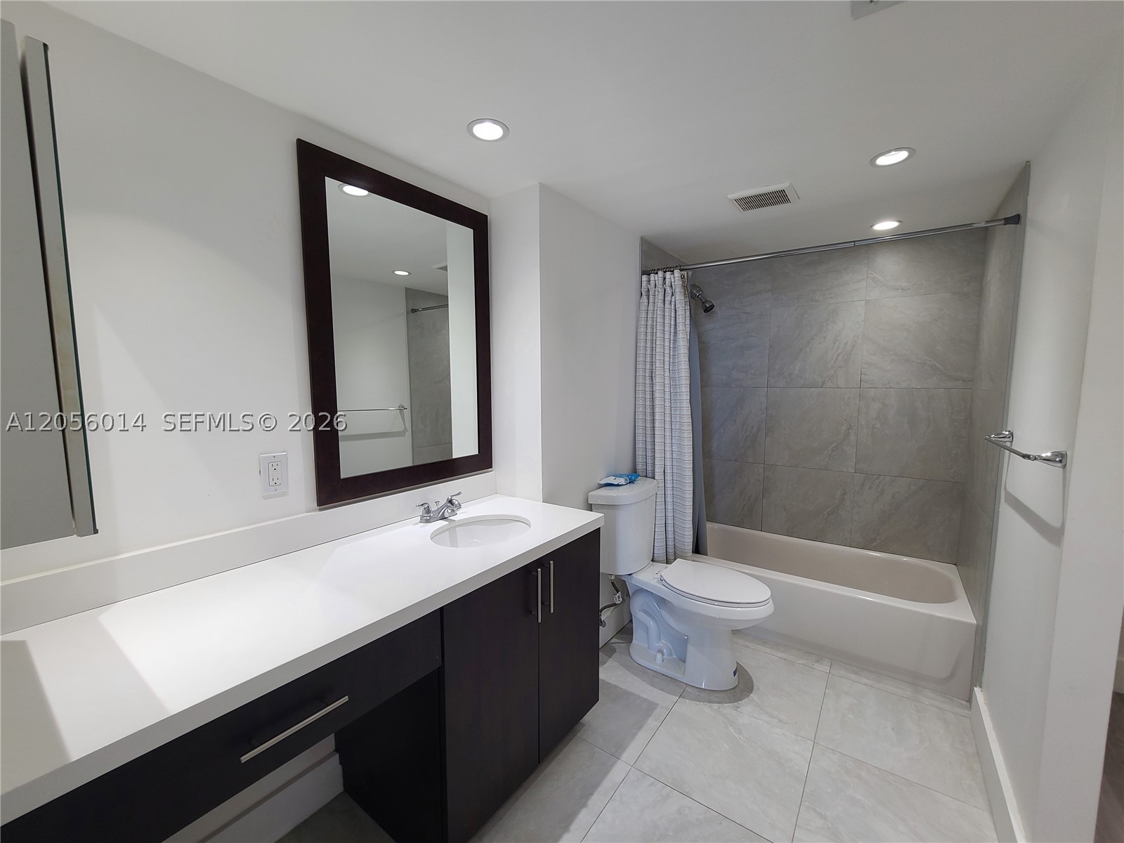 AVENTURA ELDORADO CONDO - Residential