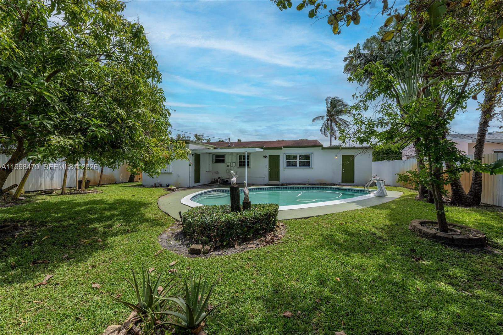 LAKEWAY ADDITION - Residential