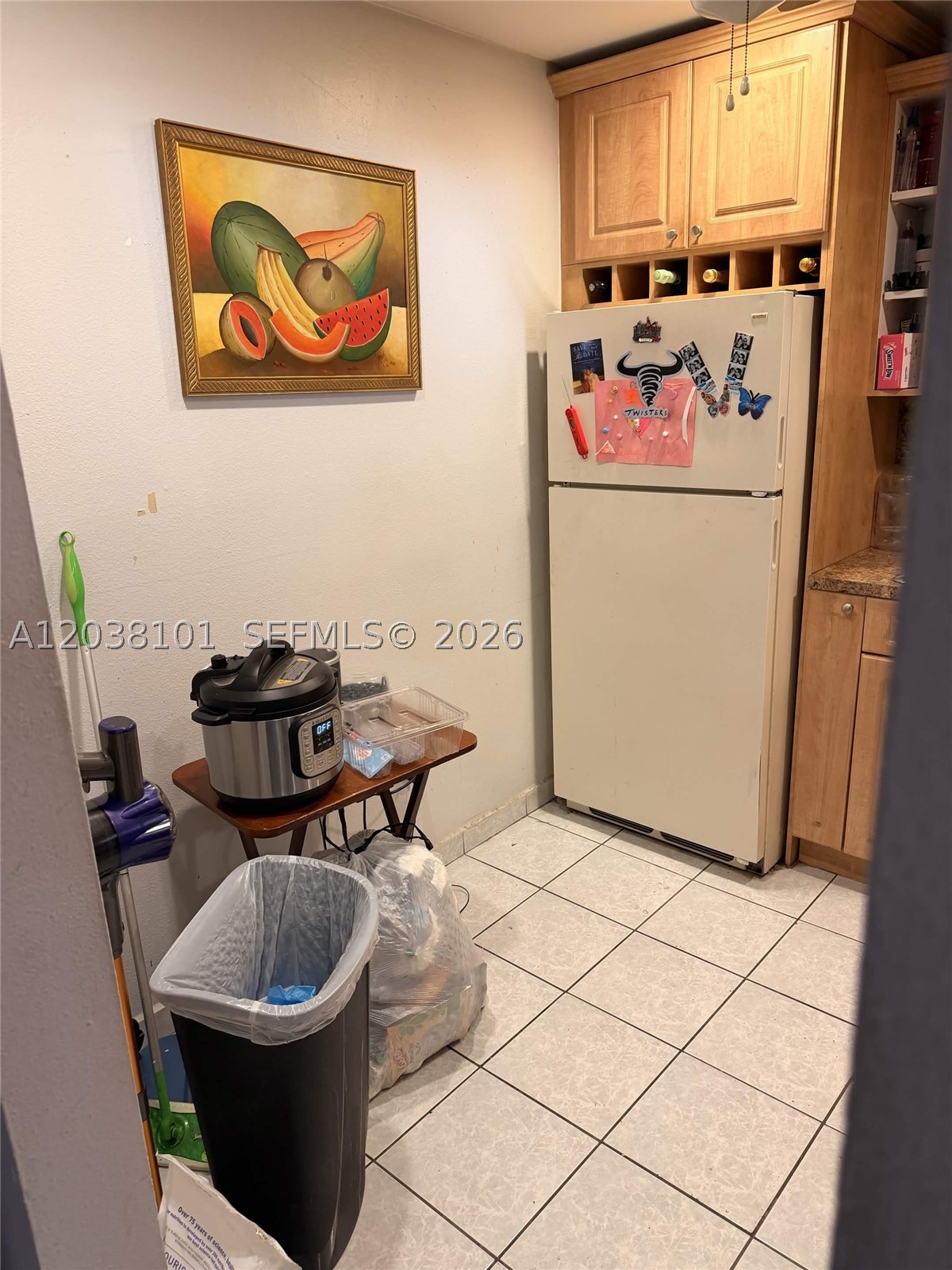 PUERTA DEL SOL CONDO - Residential Lease