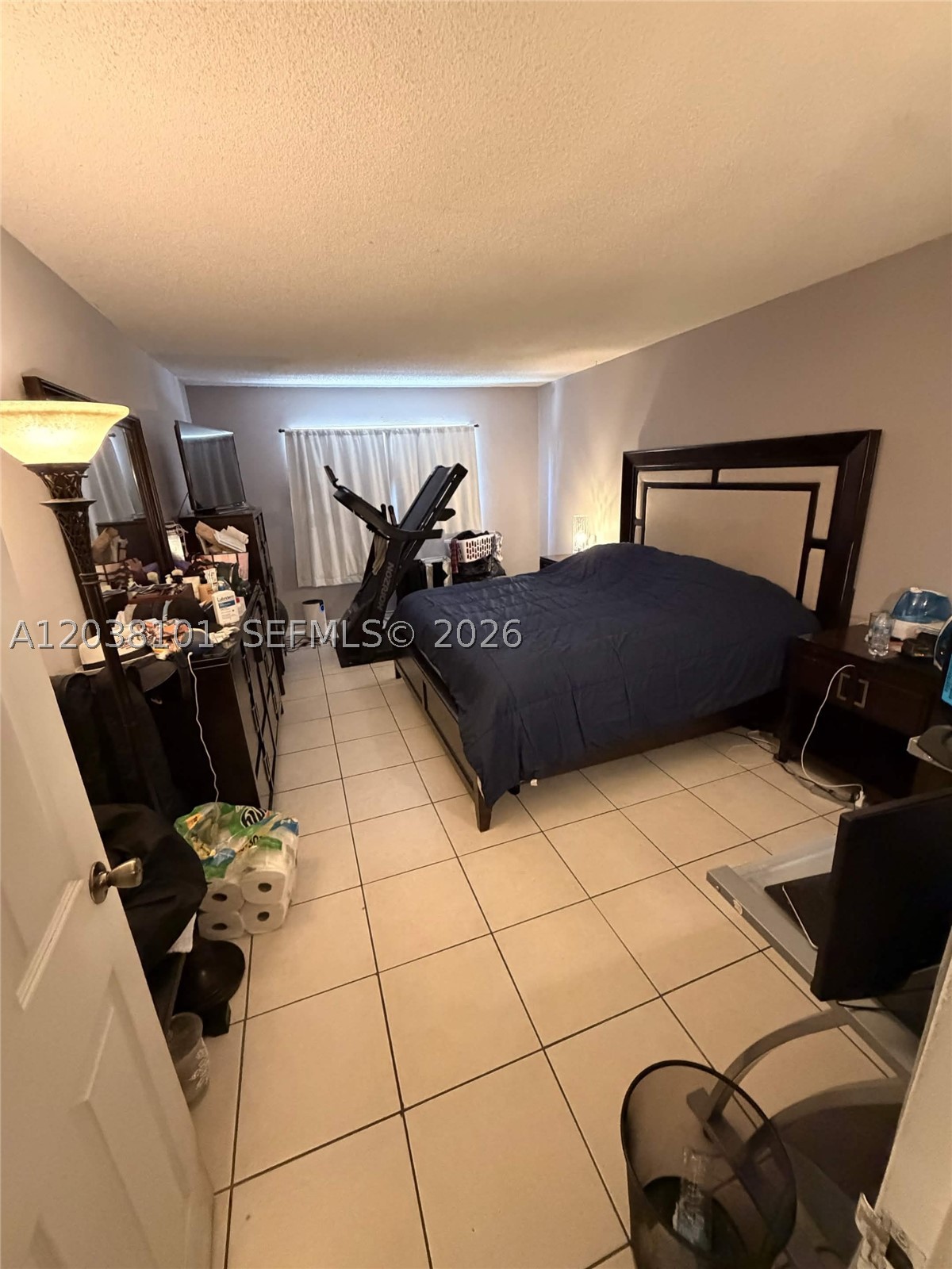 PUERTA DEL SOL CONDO - Residential Lease