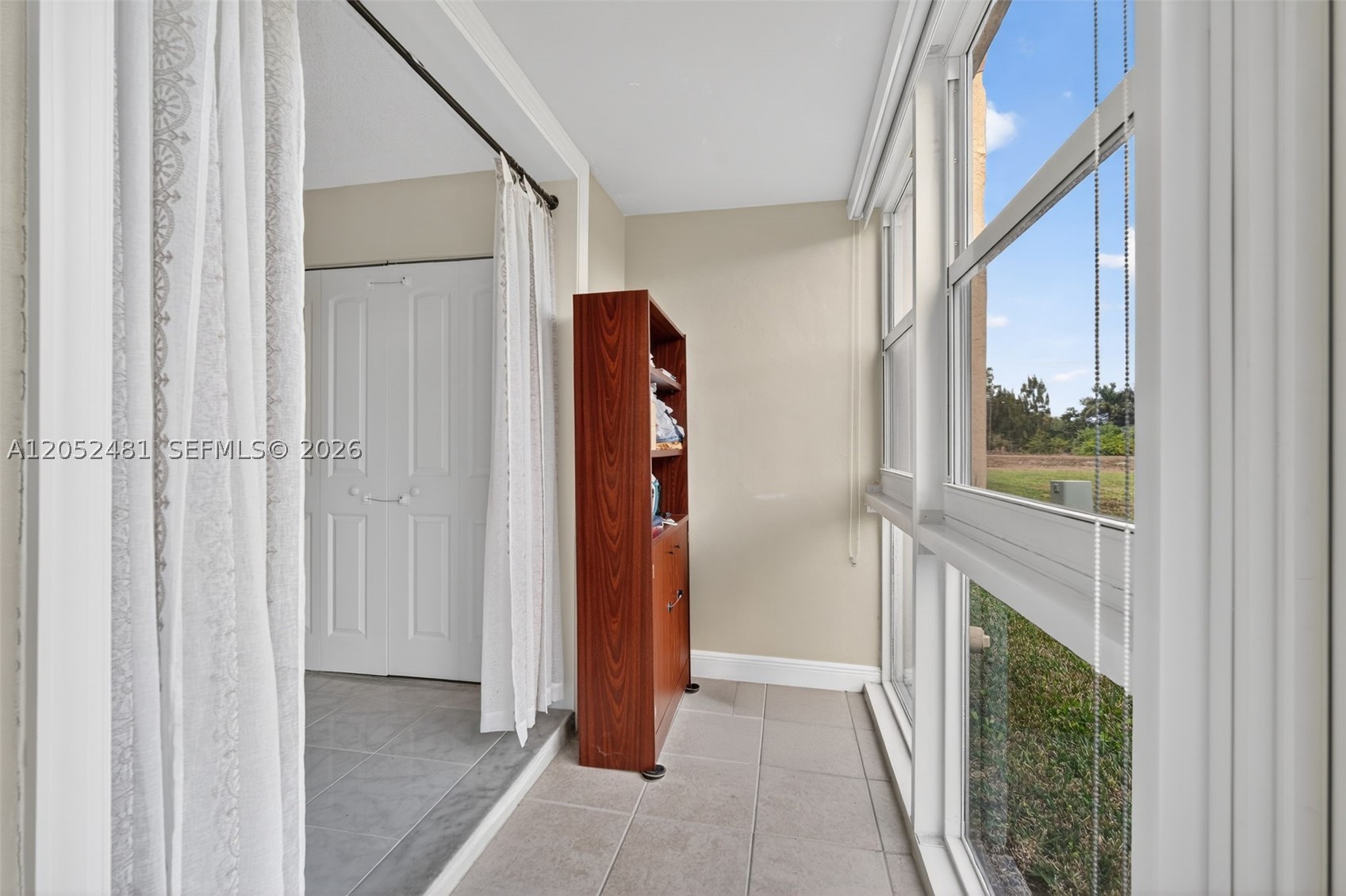 SUNRISE LAKES 76 CONDO - Residential