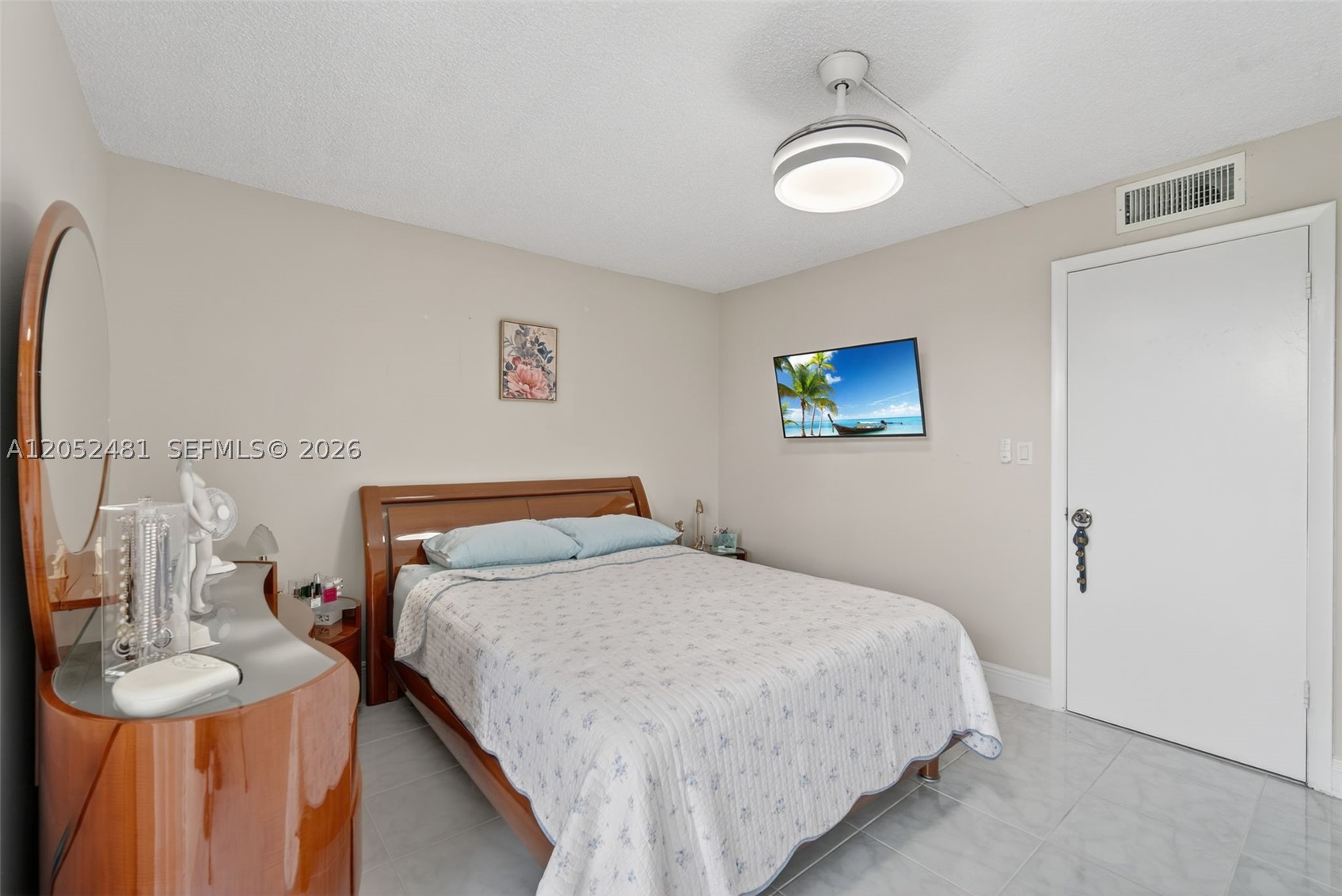 SUNRISE LAKES 76 CONDO - Residential