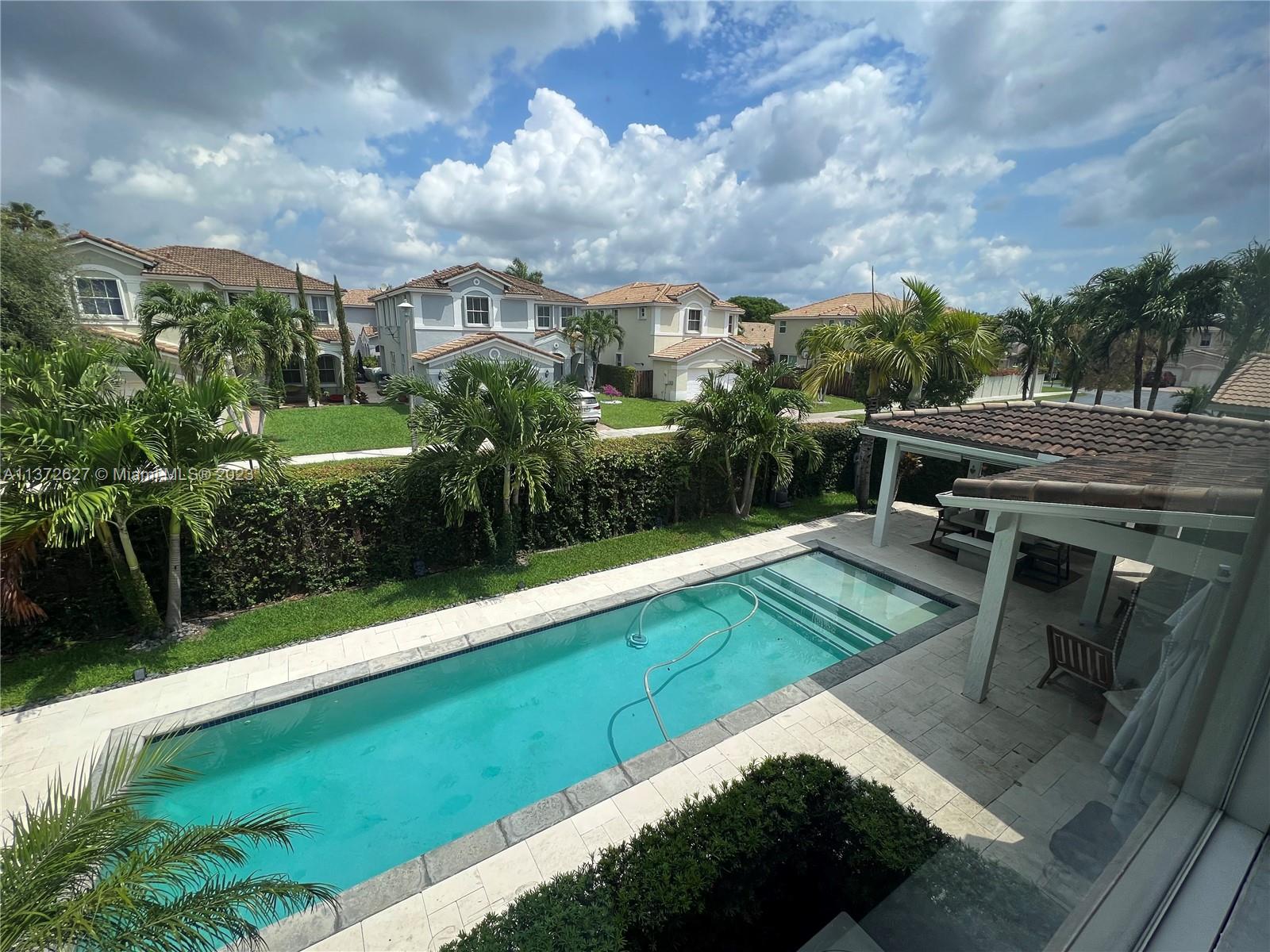 GOLDVUE ESTATES - Residential Lease