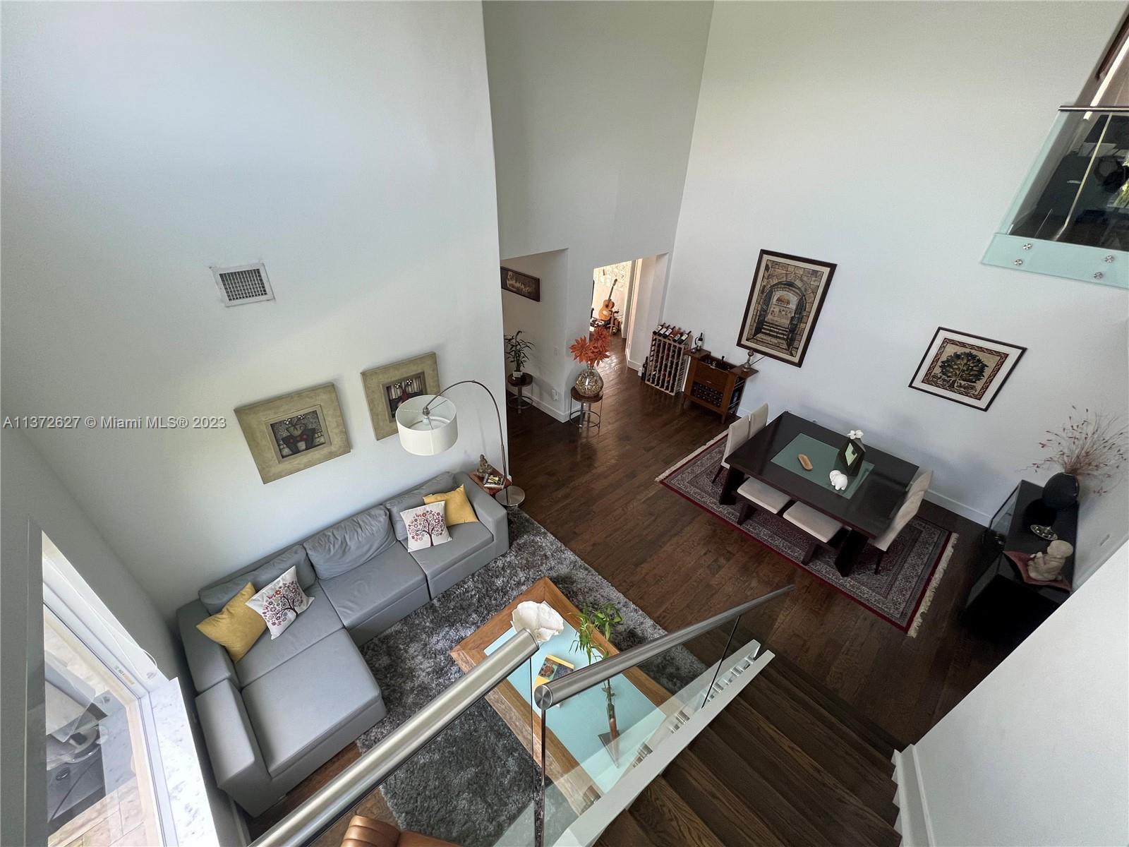 GOLDVUE ESTATES - Residential Lease