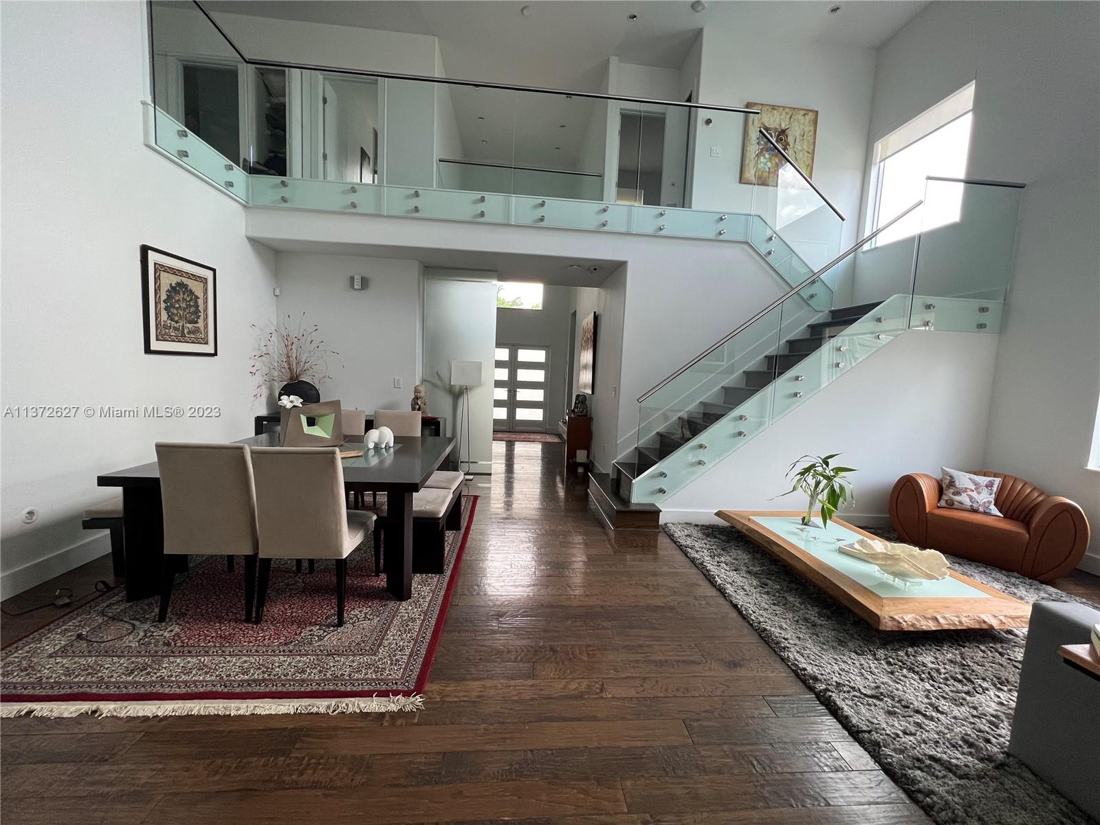 GOLDVUE ESTATES - Residential Lease