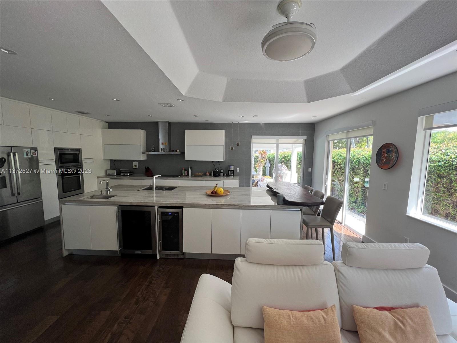GOLDVUE ESTATES - Residential Lease