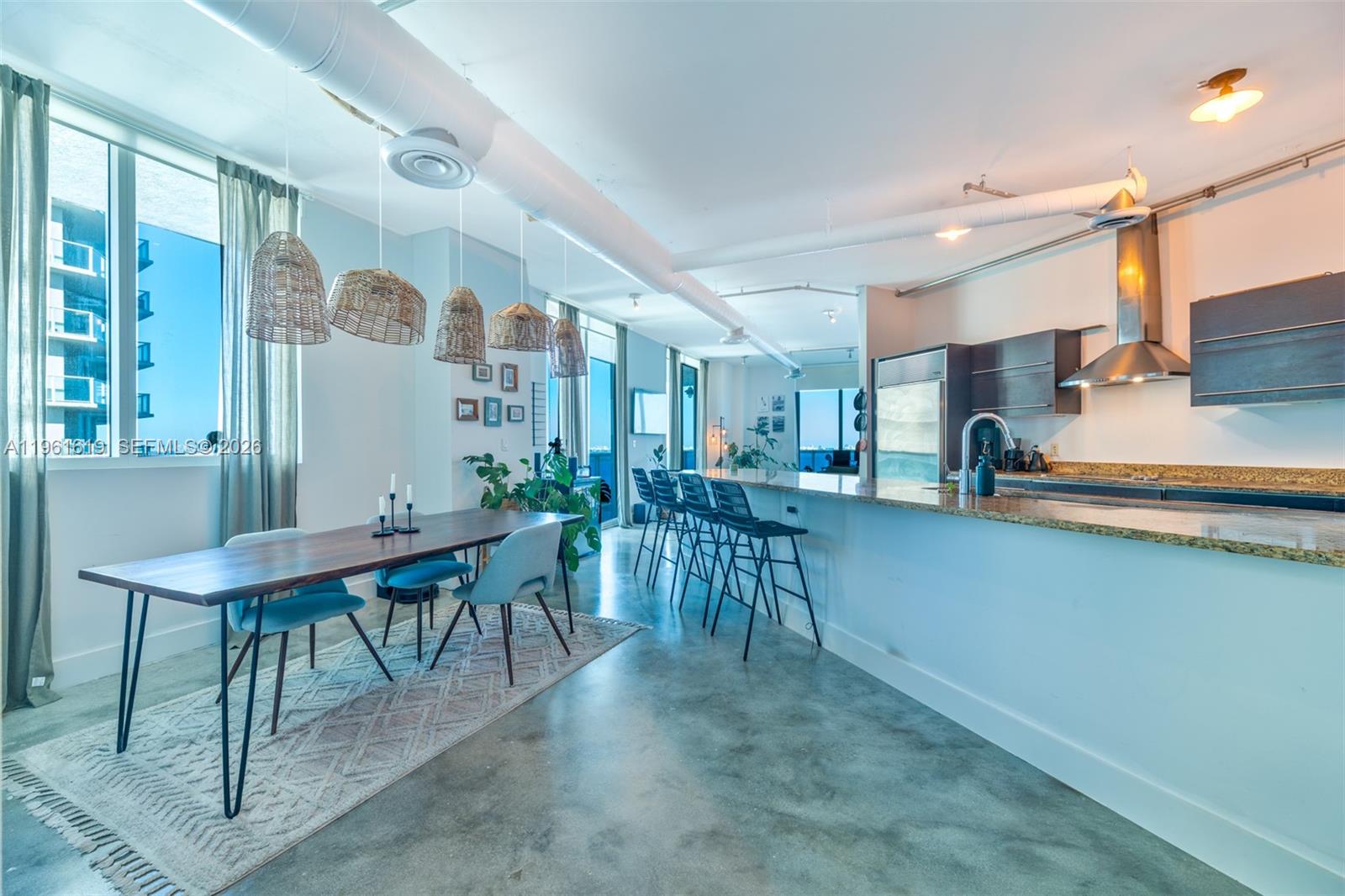 STAR LOFTS ON THE BAY CON - Residential Lease