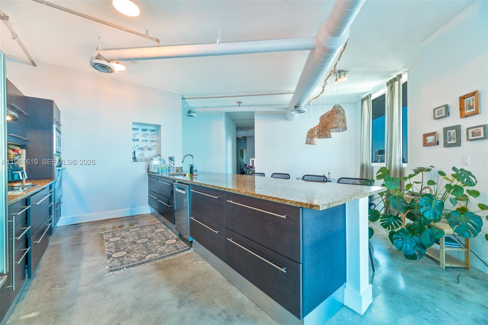 STAR LOFTS ON THE BAY CON - Residential Lease