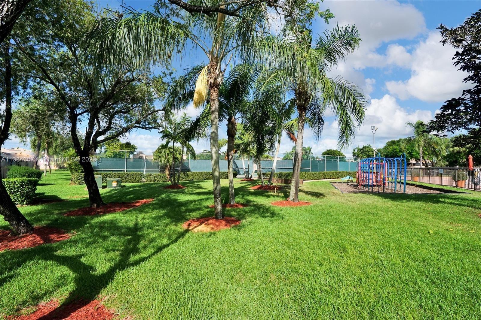 PEMBROKE LAKES SECTION SE - Residential Lease