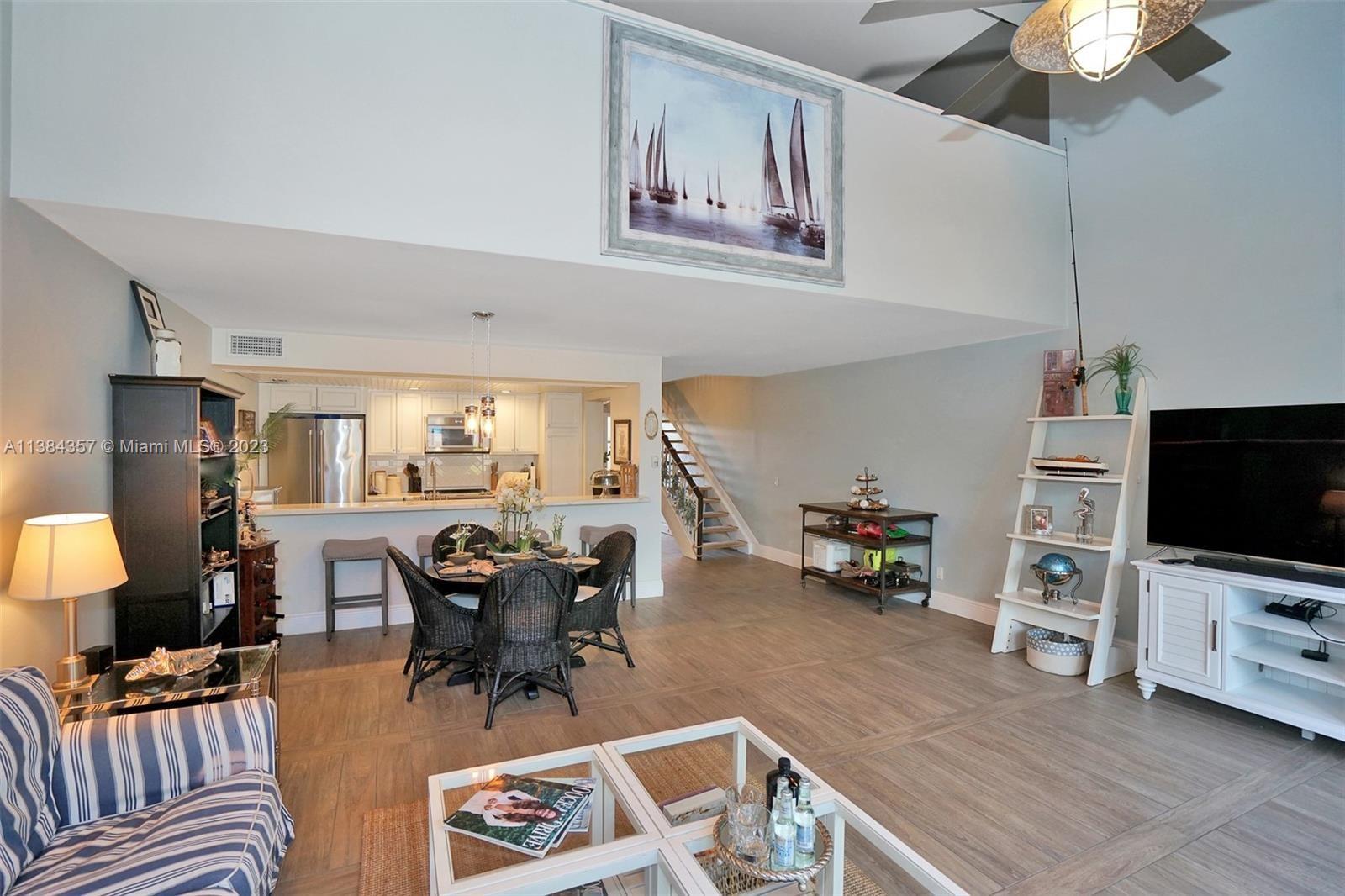 PEMBROKE LAKES SECTION SE - Residential Lease