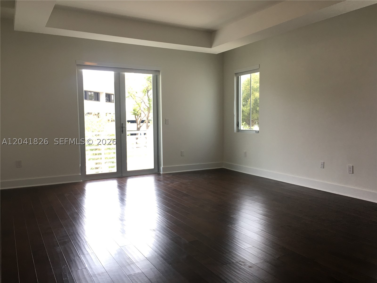 OASIS PARK SQUARE AT DORA - Residential Lease