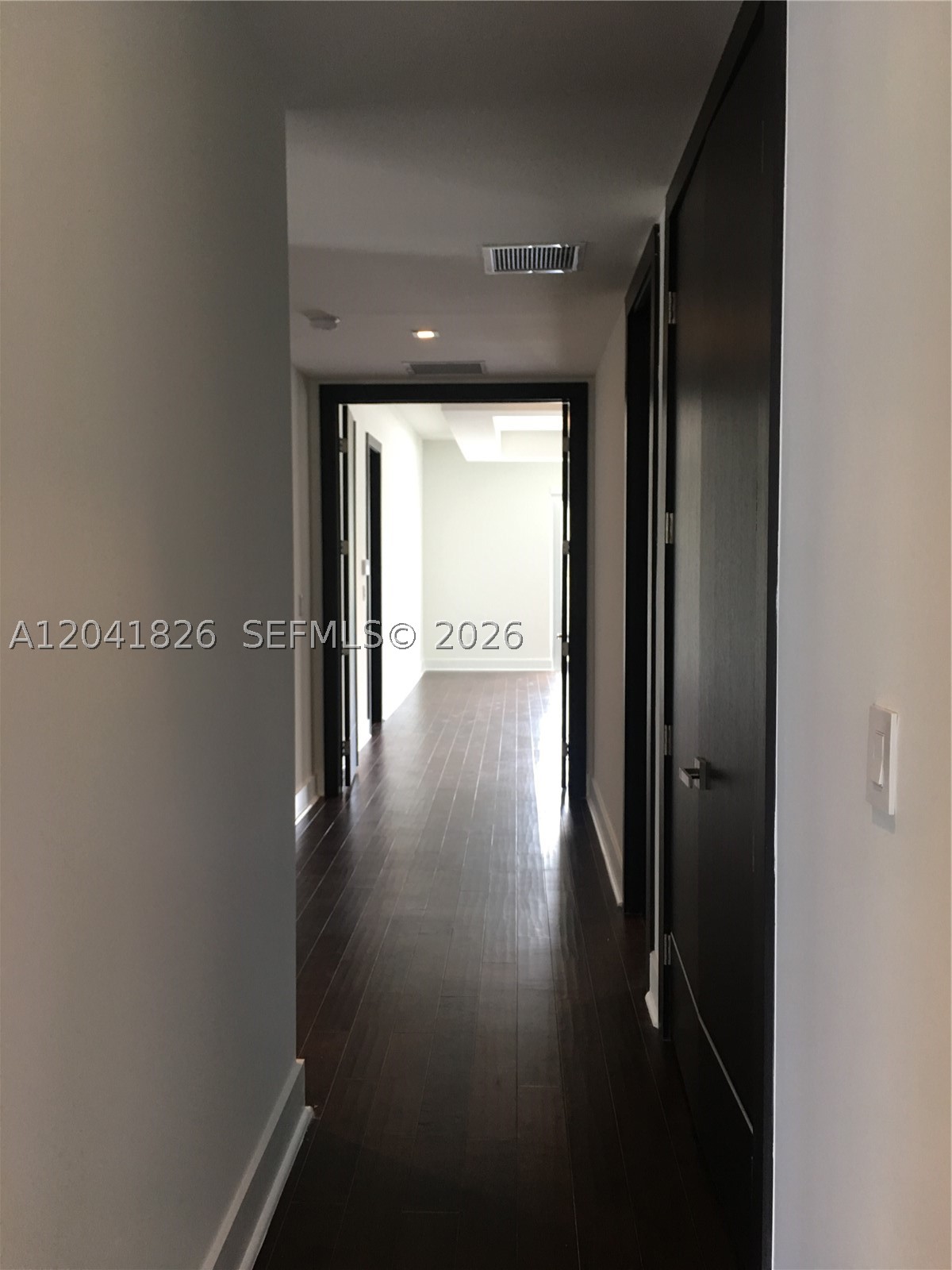 OASIS PARK SQUARE AT DORA - Residential Lease