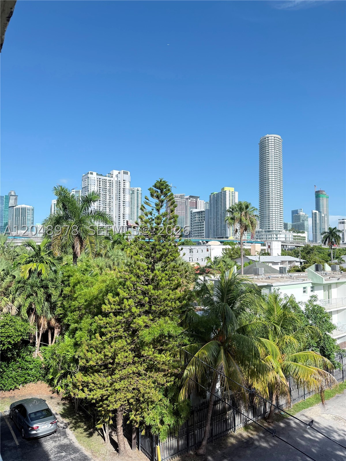 RIO CRISTAL CONDO - Residential Lease