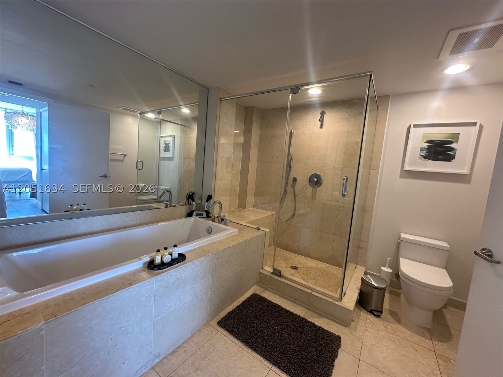 ICON BRICKELL CONDO NO 3 - Residential
