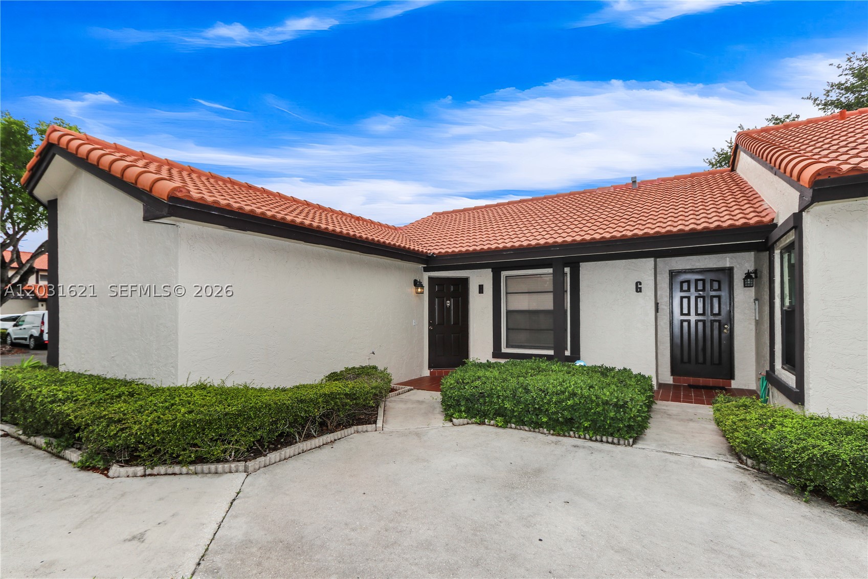 LAKES MEADOW VILG HOMES C - Residential