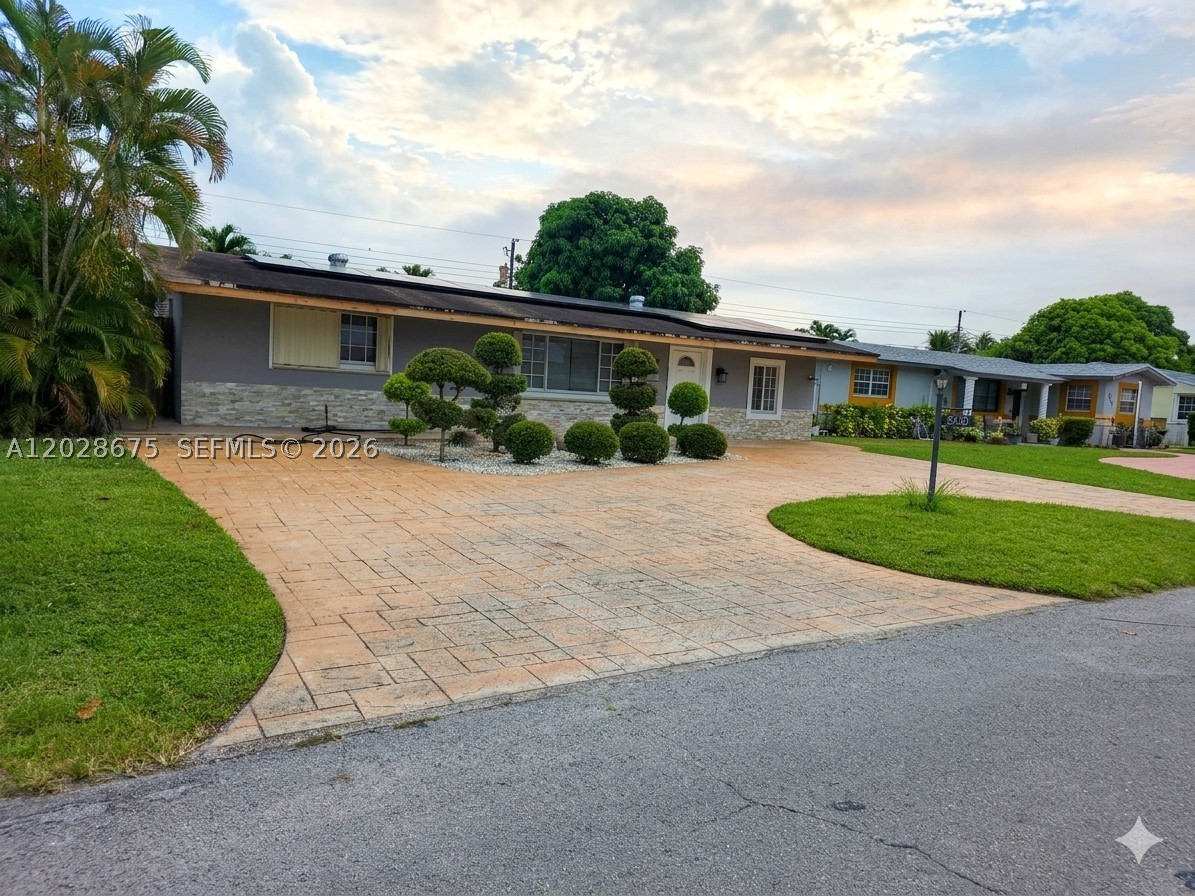 BOULEVARD HEIGHTS SEC 9 - Residential