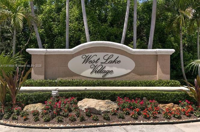 WEST LAKE VILLAGE PLAT - Residential