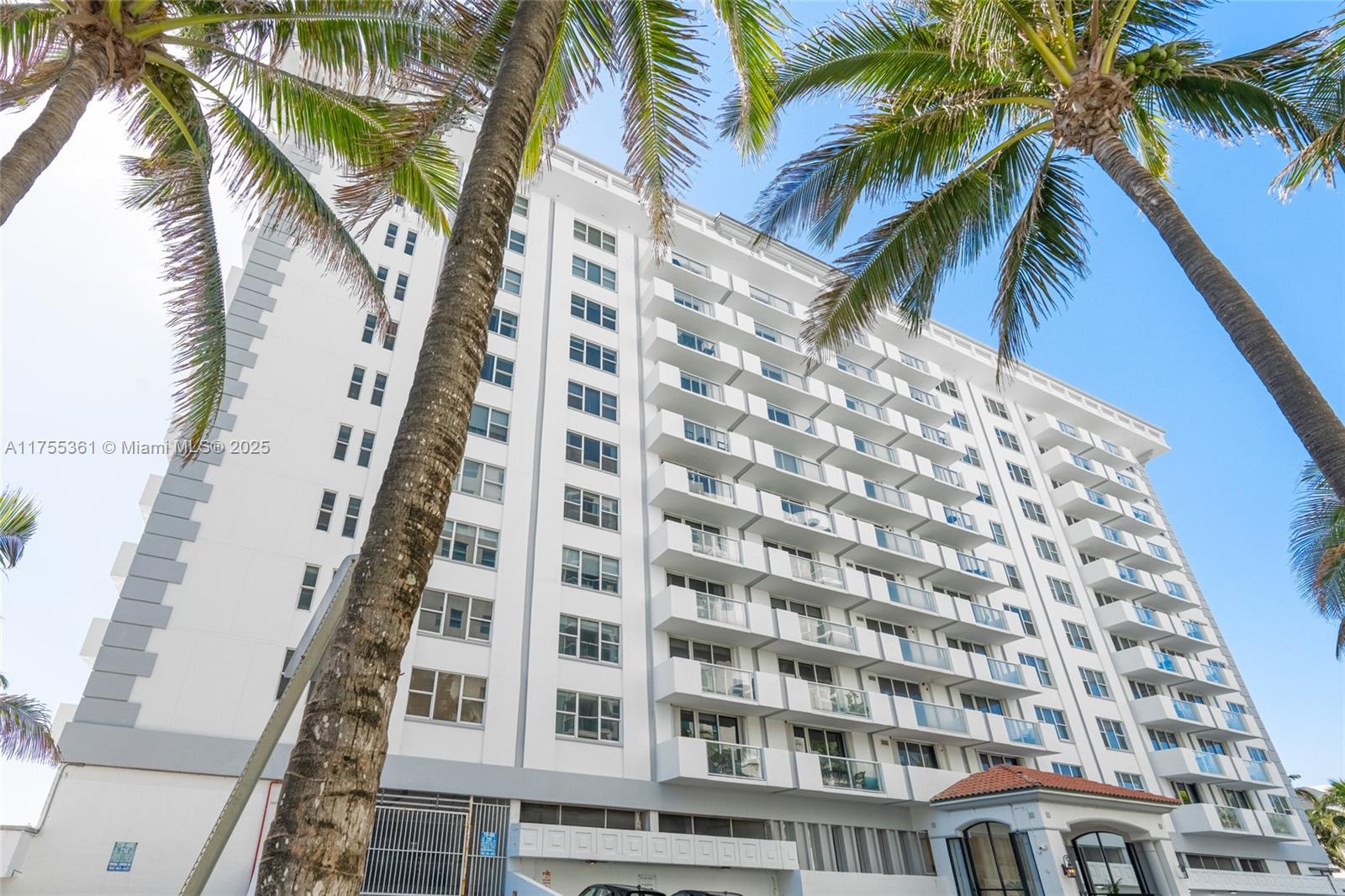CARLISLE ON THE OCEAN CON - Residential