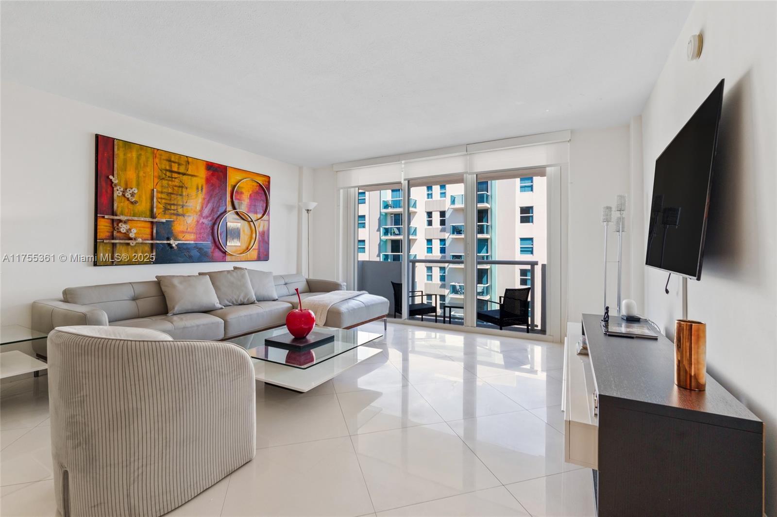 CARLISLE ON THE OCEAN CON - Residential