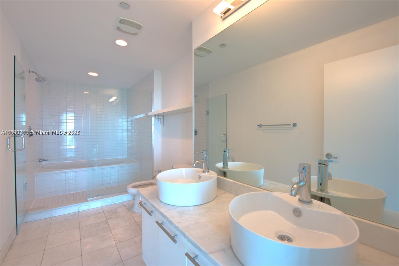 MARINABLUE CONDO - Residential Lease