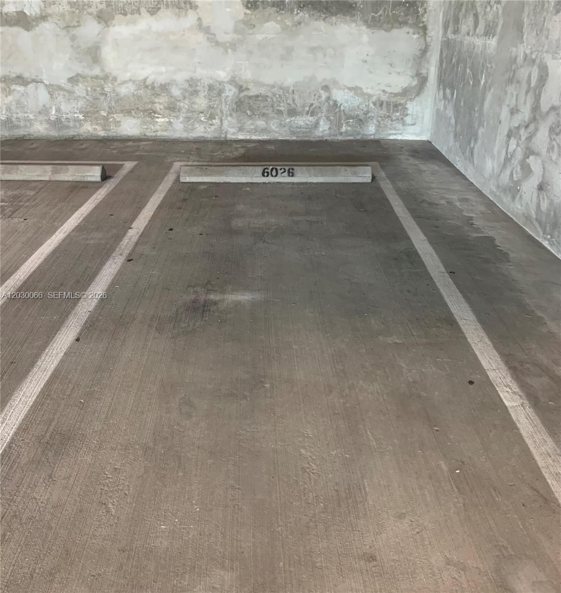 THE AXIS ON BRICKELL - Residential Lease