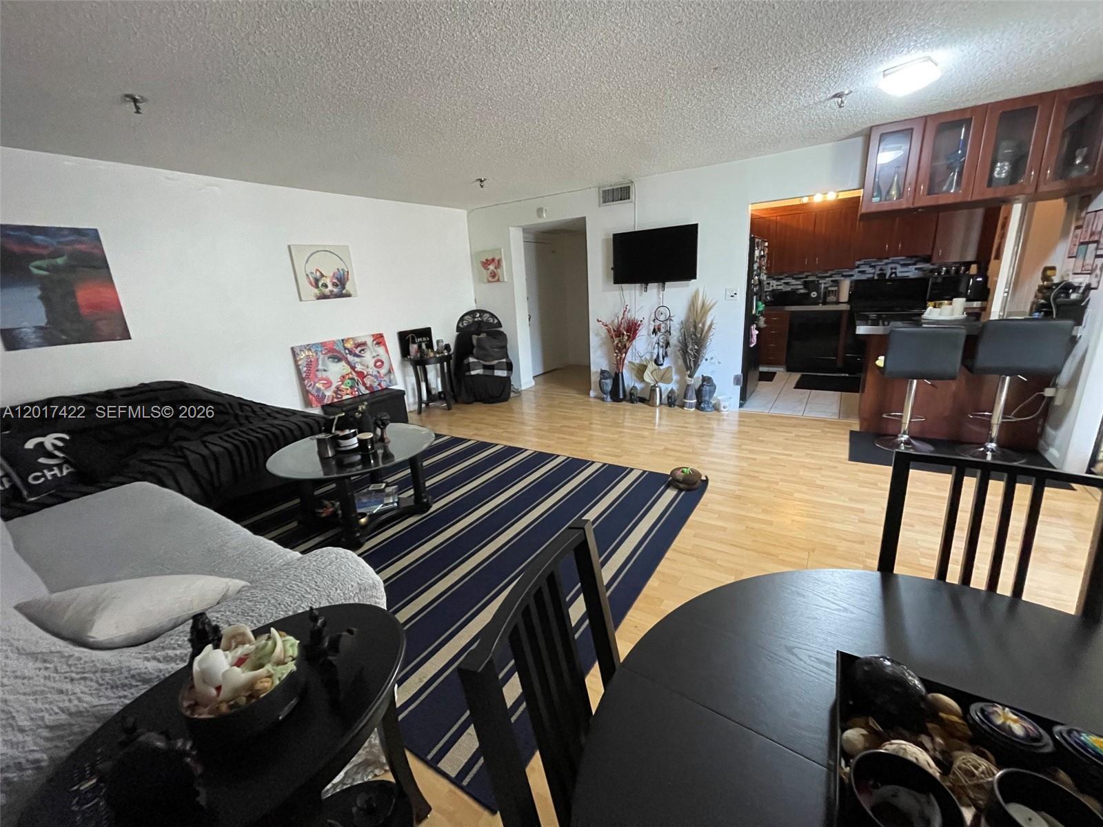 CEDAR GLENN CONDO - Residential