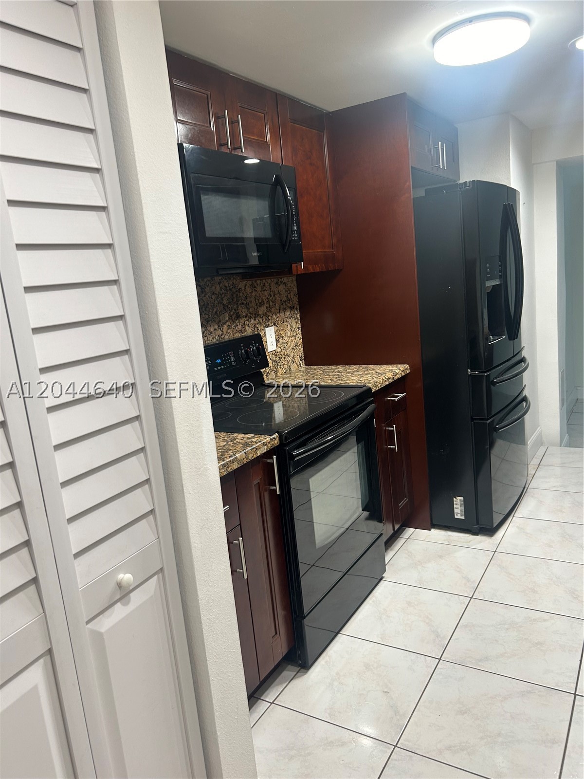 TURTLE BAY - Residential