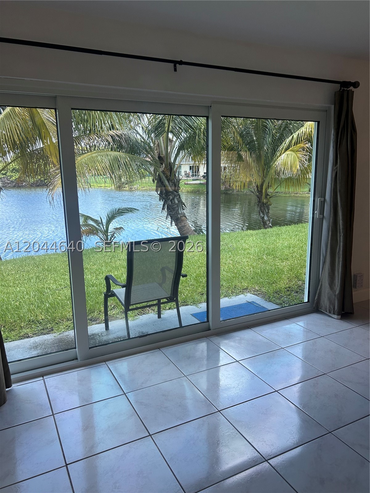 TURTLE BAY - Residential