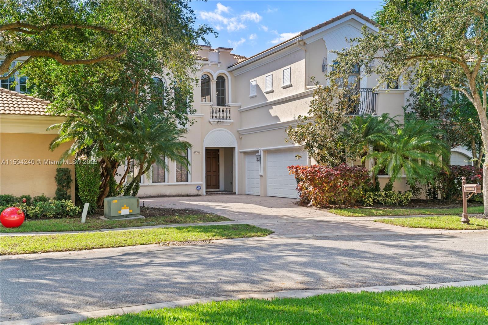 OAKS AT BOCA RATON 5 - Residential Lease