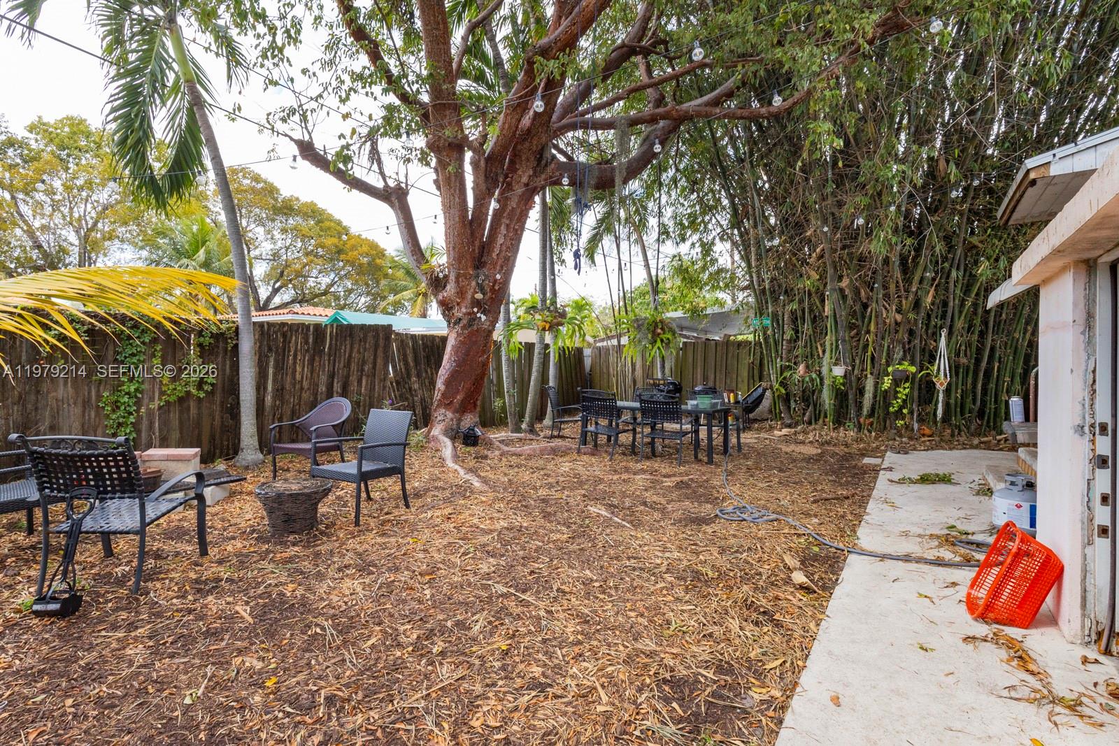 SOUTH BAY ESTATES - Residential