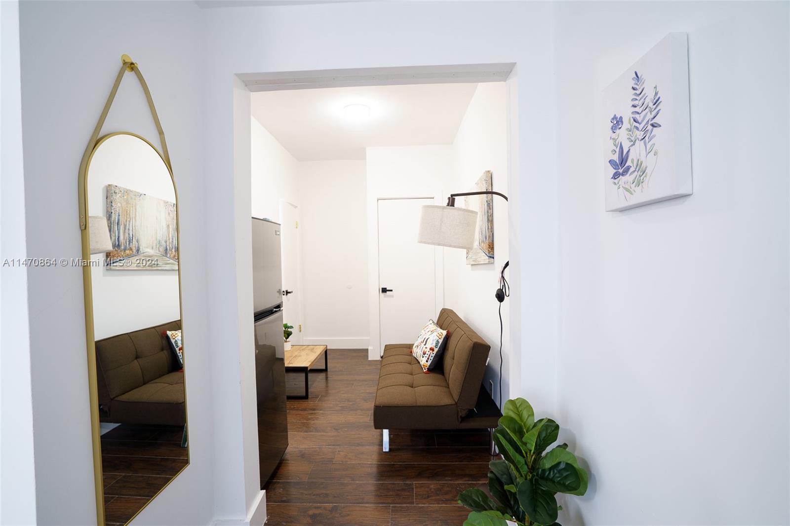 CORAL GABLES FLAGLER STRE - Residential Lease