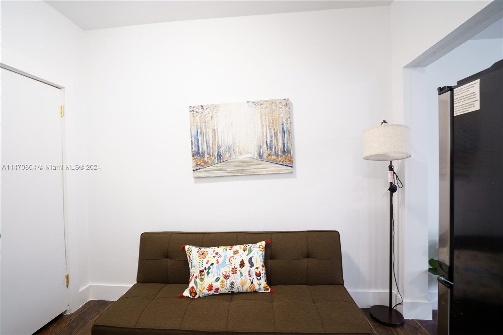 CORAL GABLES FLAGLER STRE - Residential Lease