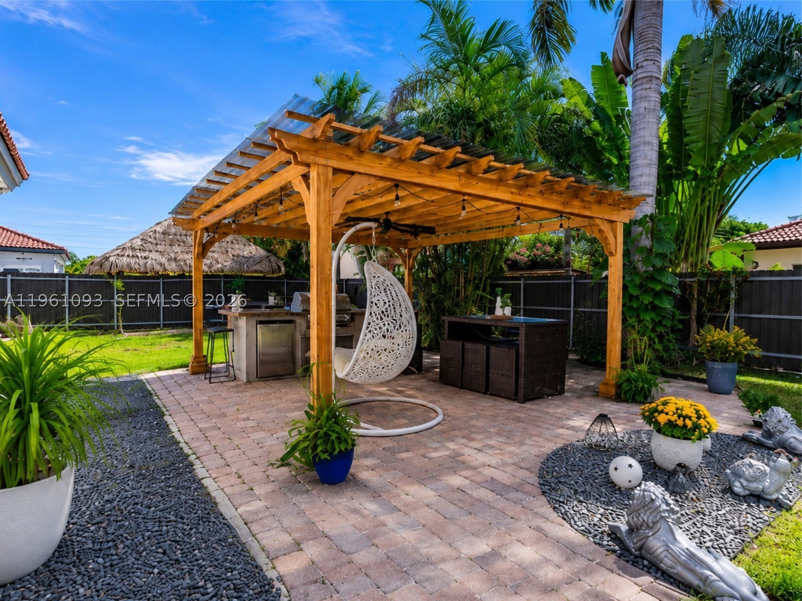 BISCAYNE DRIVE ESTATES - Residential