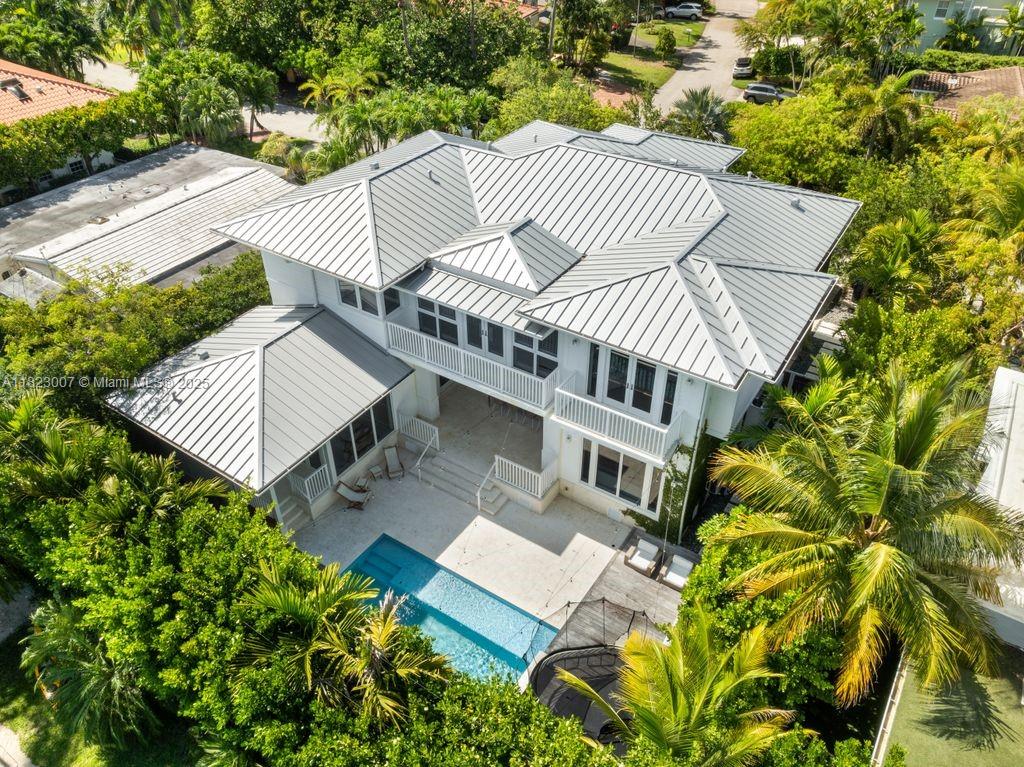 TROPICAL ISLE HOMES SUB 4 - Residential